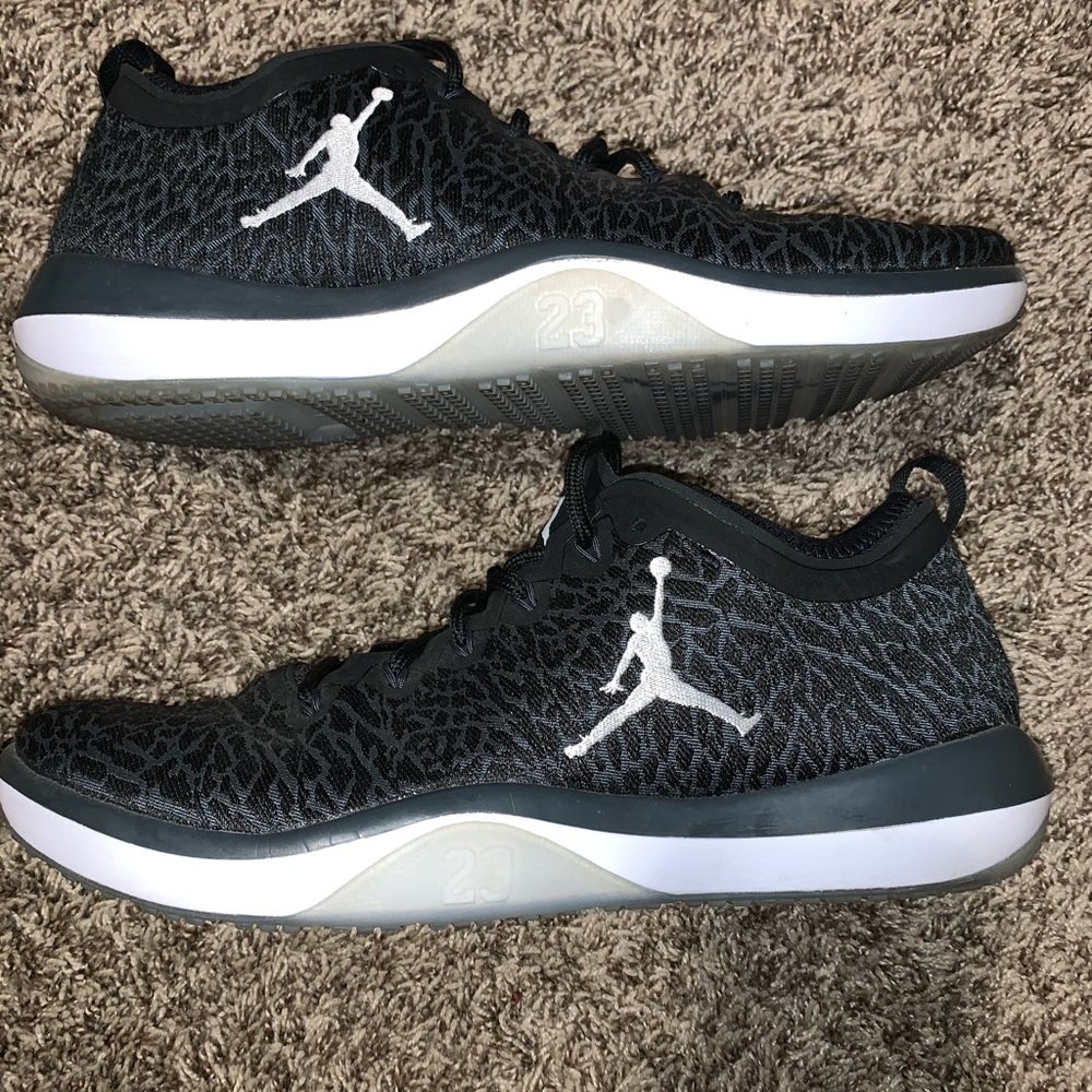 Men’s Air Jordan Training Shoes Sz. 11